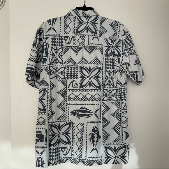 Quiksilver Waterman Tailored Fit Hawaiian Aloha Shirt - Picture 11 of 12